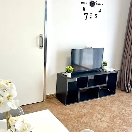 Apartbeach Bona Nova Junto Playa Y Climatizado アパート サロウ
